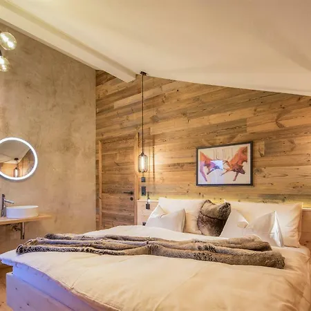 Haus Sonnblick Penthouse ריית אים אלפבכטל