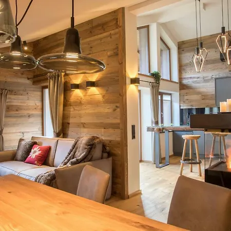 Haus Sonnblick Penthouse * ריית אים אלפבכטל